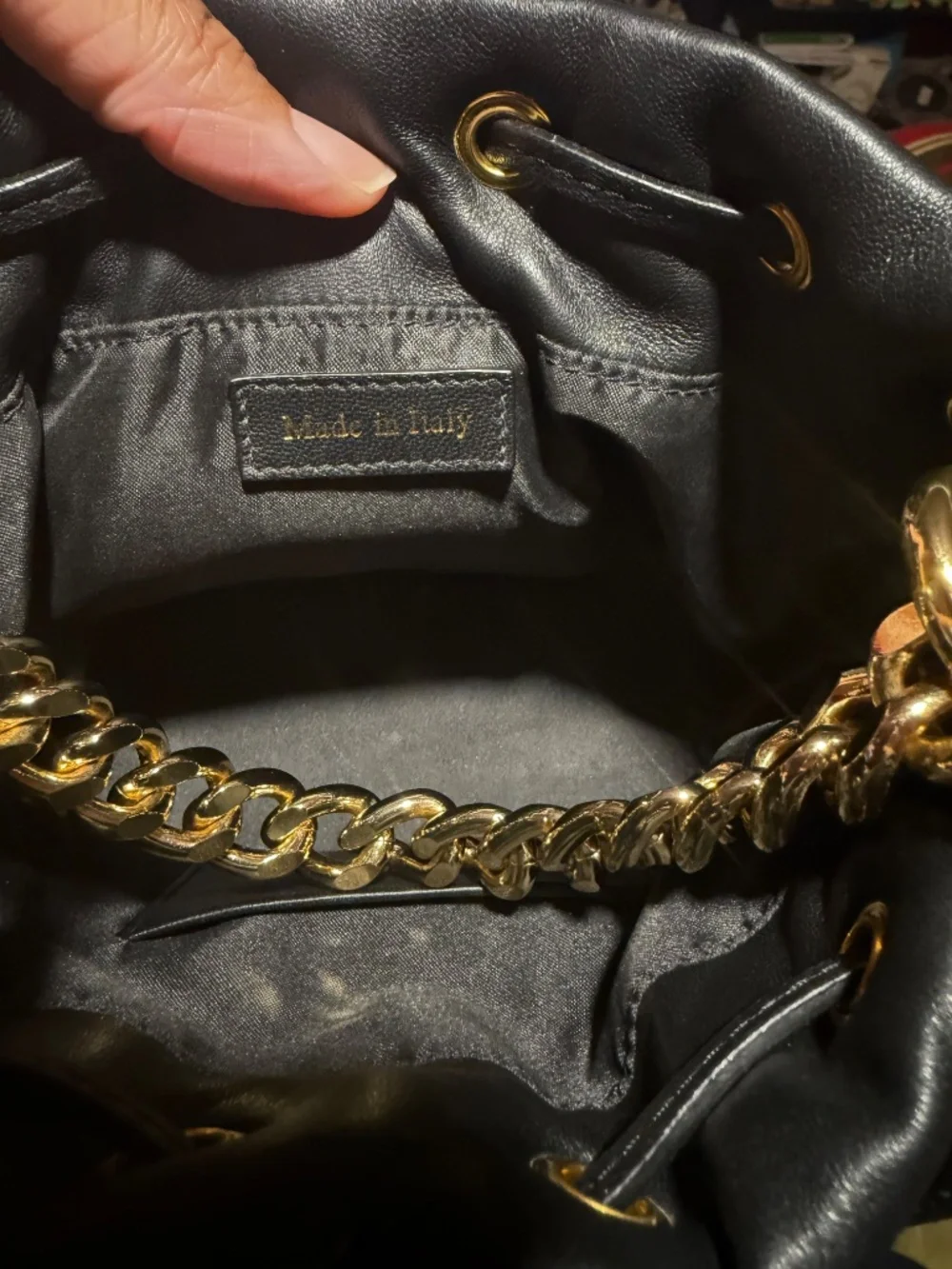 Moschino Handbag - Picture 6 of 7